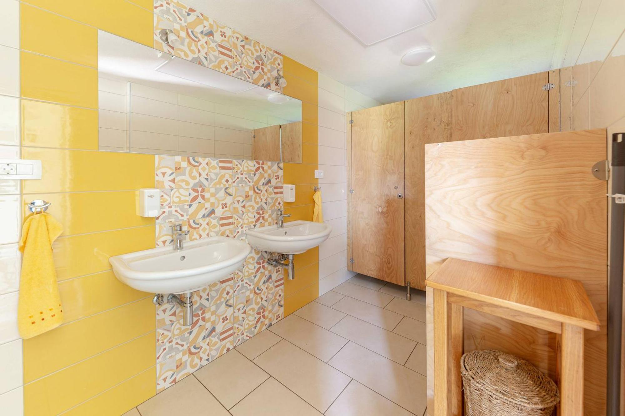 Hotel Glamping Mohorjev Grunt Preddvor Exterior foto